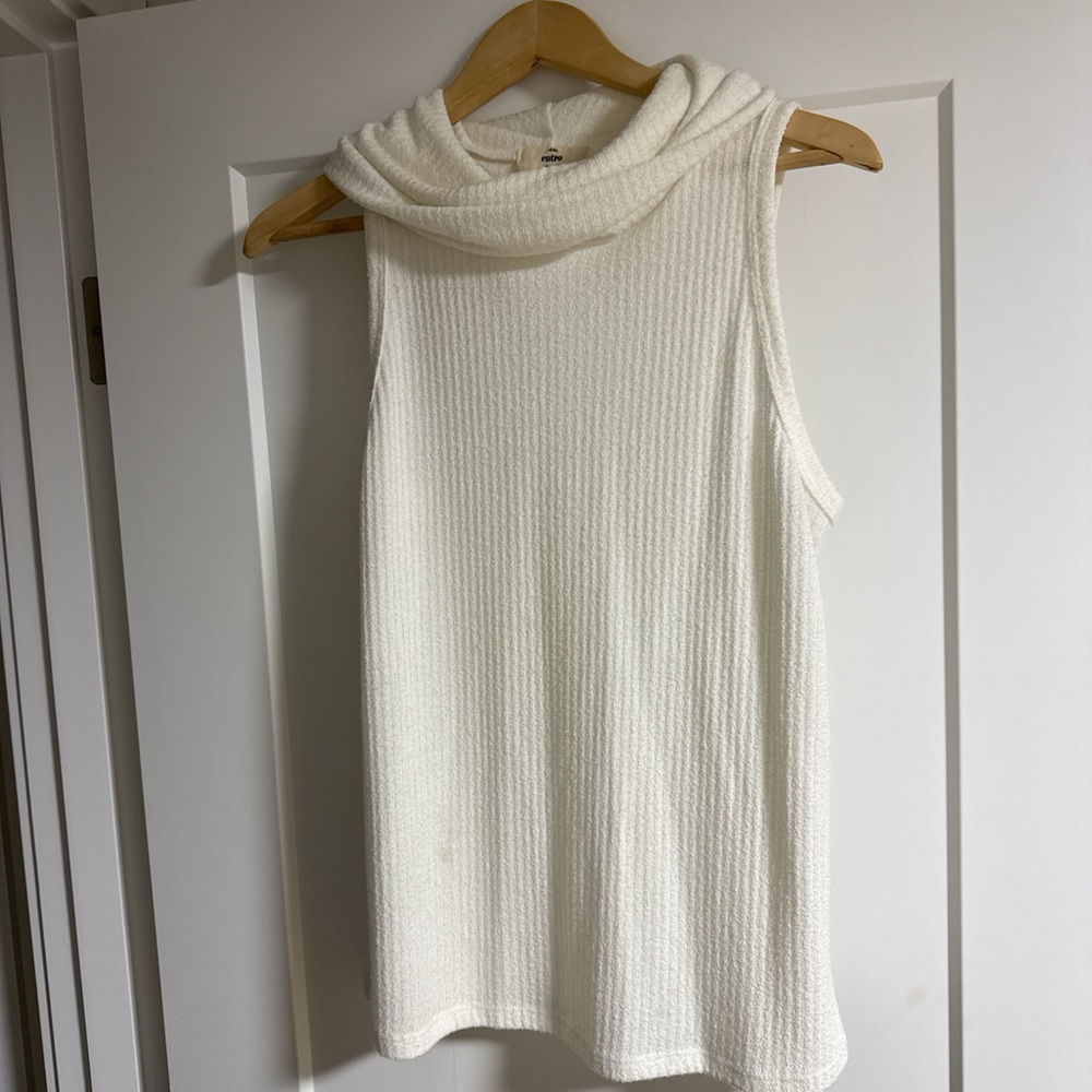 White Sleeveless Sweater